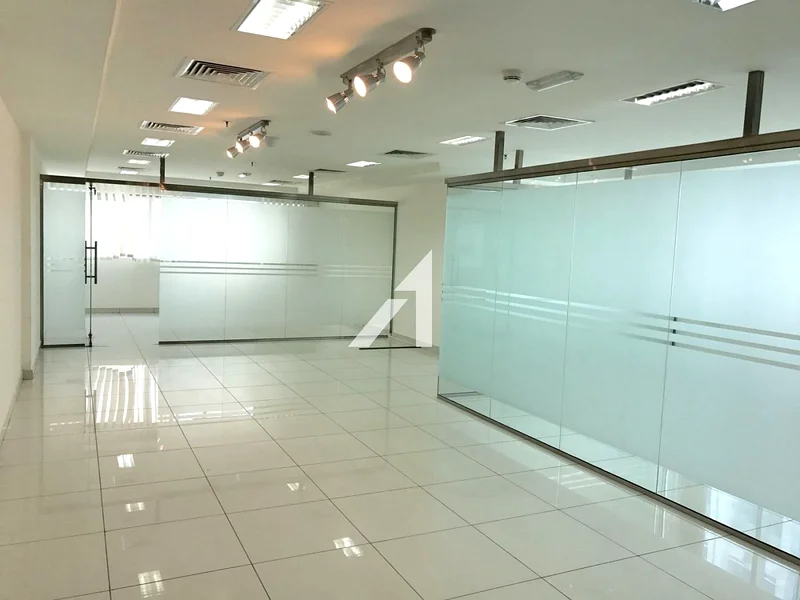 متاح في 24 سبتمبر 2025 | مغلق لمول الإمارات63617754245762114
