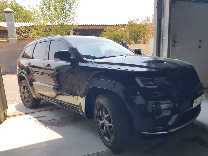 JEEP GRAND CHEROKE 2020 FUL OPTION TOP REANG GCC FUL SERVIS AL FATEEM63612071090050112