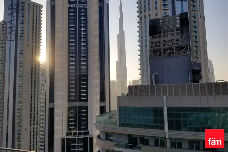 | برج خليفة | موقف سيارات لسيارتين63769140024451110