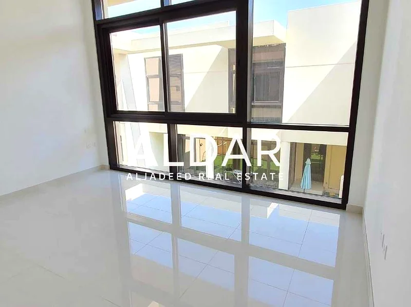 Premium | Move In Ready | Maid Room | Spacious63738983815426112