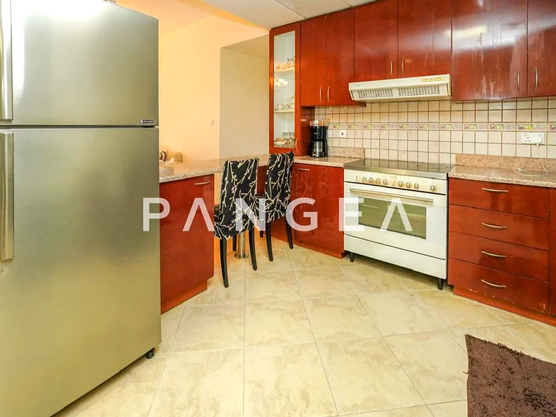 Community View | Corner unit | Big Layout63982323730946112