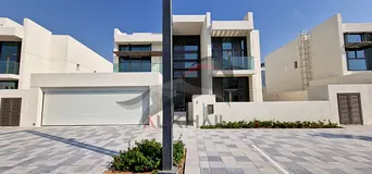 Big Plot | Contemporary | Pool | Maid's Room + Driver Room