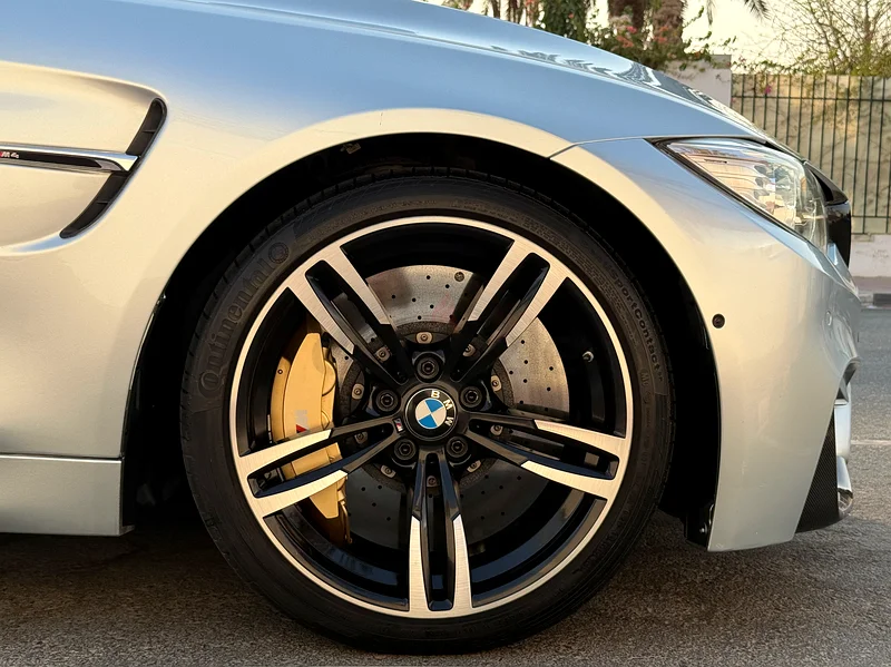 BMW M4 Convertible | 2016 | GCC Spec | Silverstone AGMC SERVICE63612092680195114