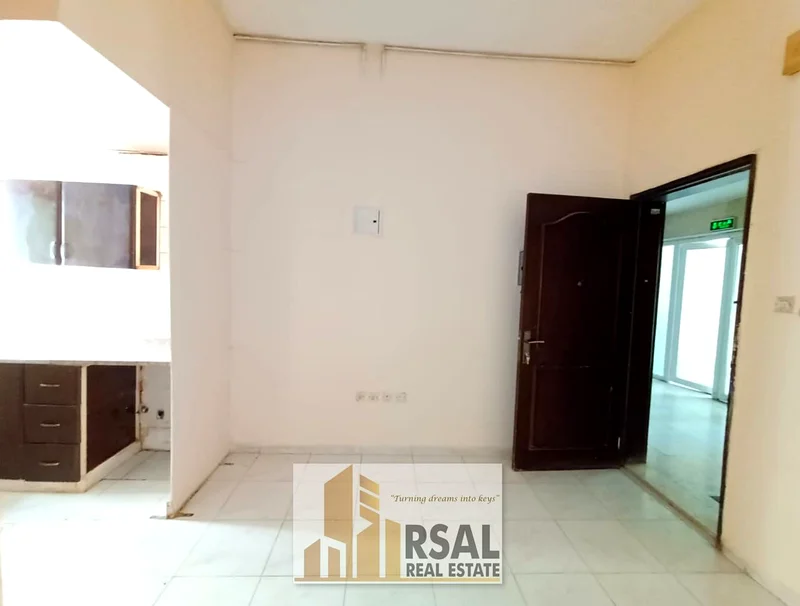 Lavish famliy Studio/Close Kitchen/Ready to move/Near to Galaxy Super Market63703878812929111