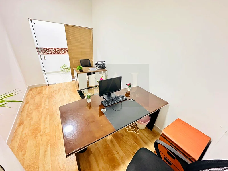 Modern Private Office Space for Rent | No Commission63618207820419112