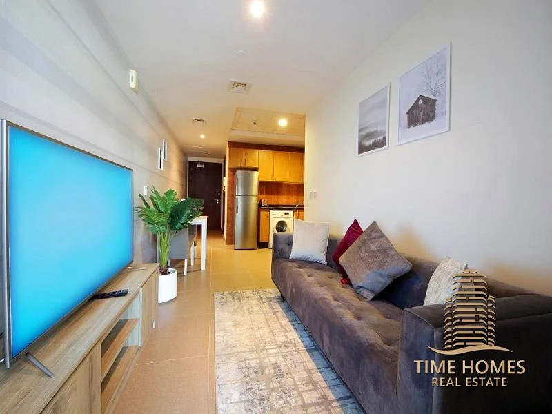 Lake And Burj Khalifa Views | Available on 28th of Sept63789919567617110