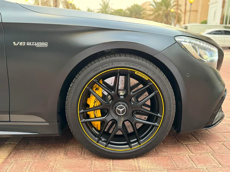 yellow night edition (Rare AMG special edition)63613134166275113