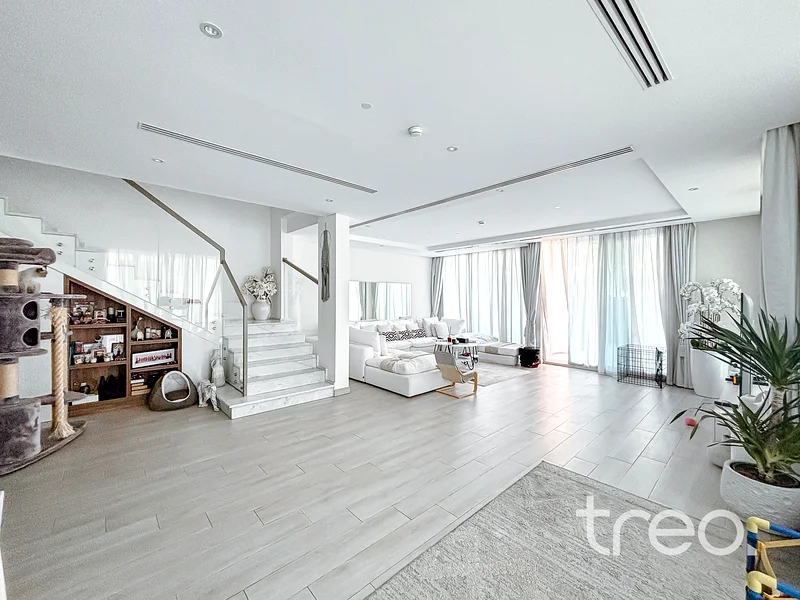 Luxury | Corner Plot | Furnished | Pool63786538851201113