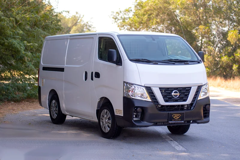 Std Roof Delivery Van | Manual | GCC Specs | Ref#N3297263612793748097111