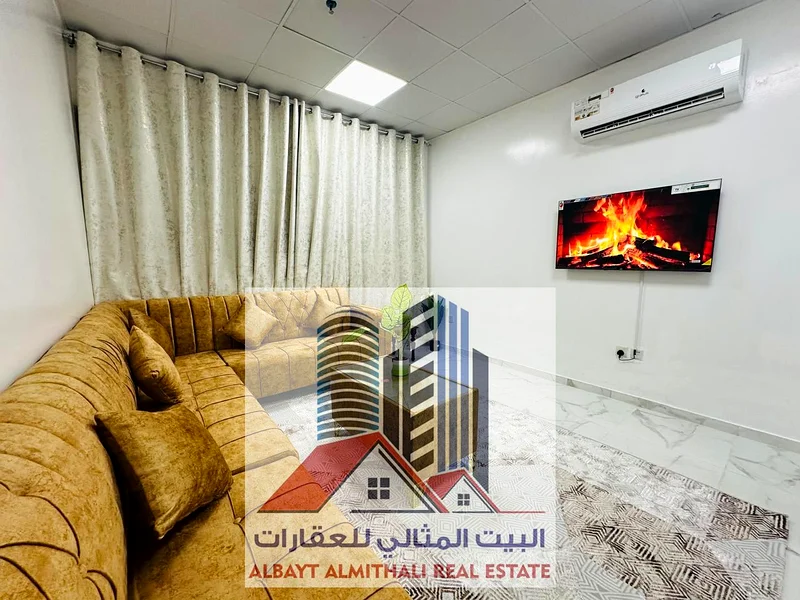 شقة غرفتي نوم مع غرفة معيشة 📍 الموقع: المويهات 2، عجمان63715770135041113