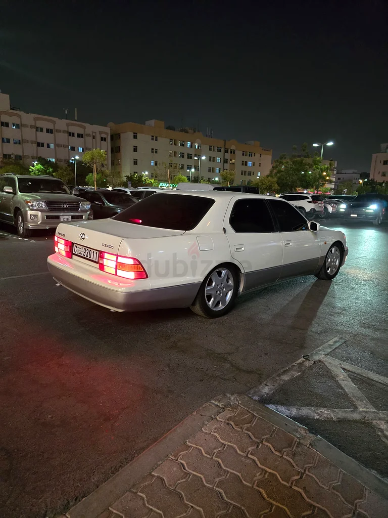 Lexus LS400 2000 model636120728436491118