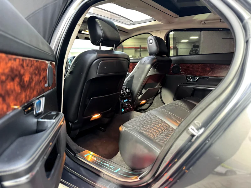 Jaguar XJL Full Option – 2016 Model63613735216771111