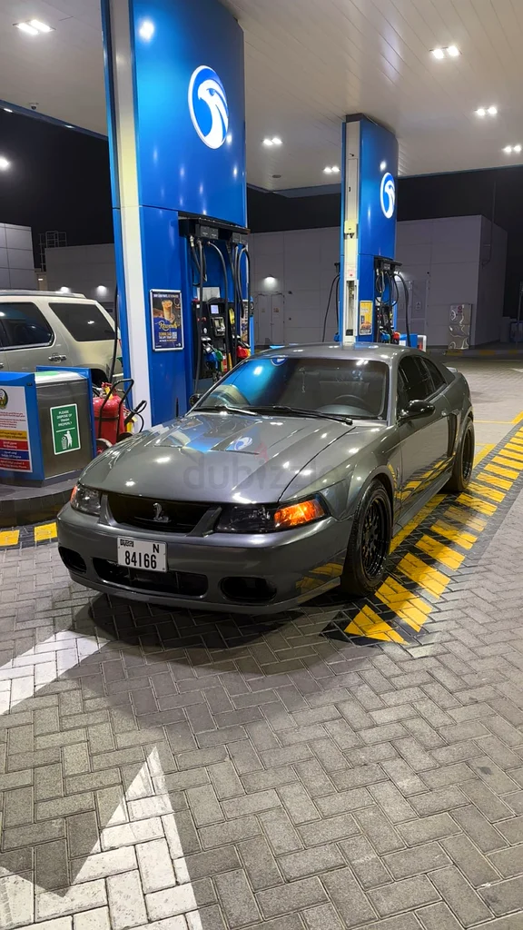 FORD MUSTANG GT 200263612081592578111