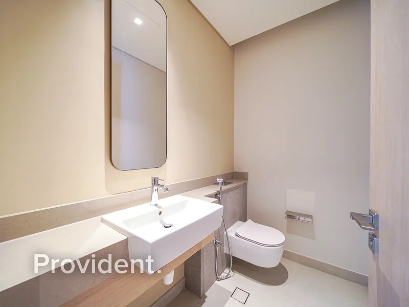 Corner Unit | Creek Views | Dubai Mall Access63773052658433114