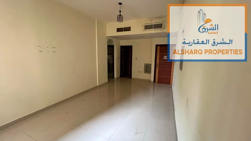 شقة غرفة نوم واحدة في كورنيش عجمان - شرفة - حمامان - السعر 28 ألف درهم سنويًا63810633135875111