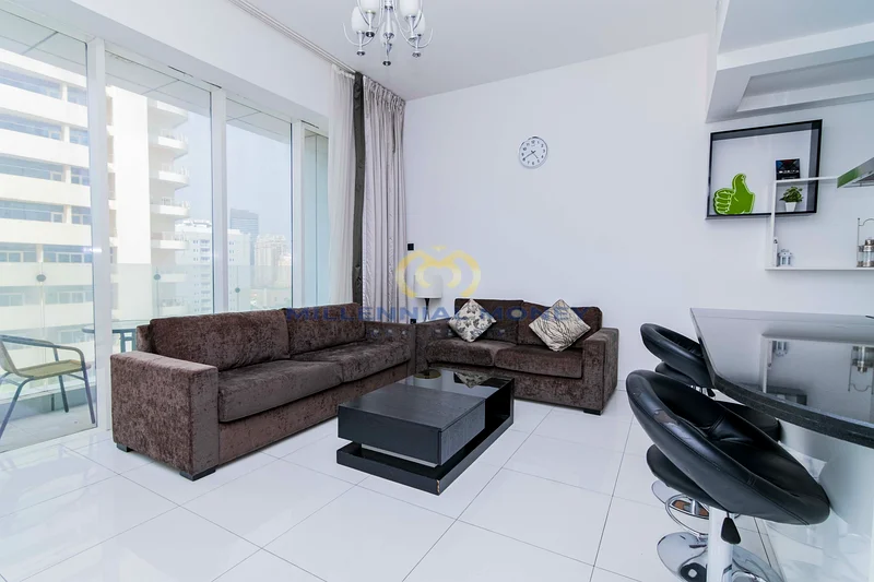 Vacant | 4 cheques | 2 Parking | Furnished for rent63734820465155112