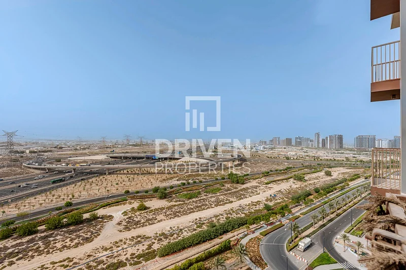 Stylish and Bright Unit with Iconic Burj Views64044326304641111