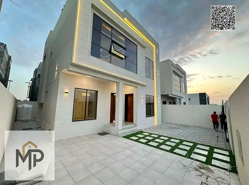 At a bargain price and without a down payment, a villa near the mosque, one of the most luxurious villas in Ajman, with a palace design, super deluxe63902225246978112