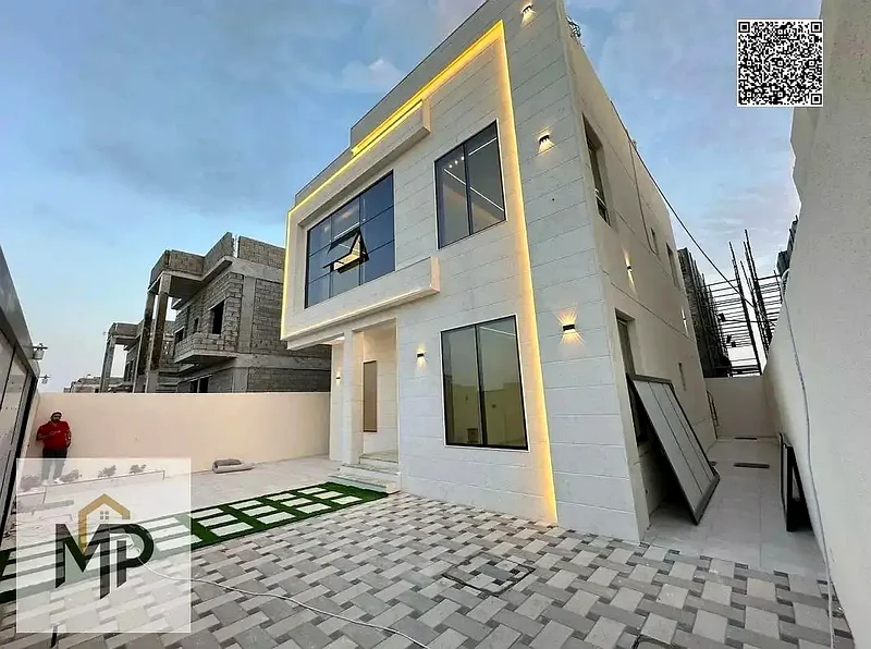 At a bargain price and without a down payment, a villa near the mosque, one of the most luxurious villas in Ajman, with a palace design, super deluxe63902225246978111