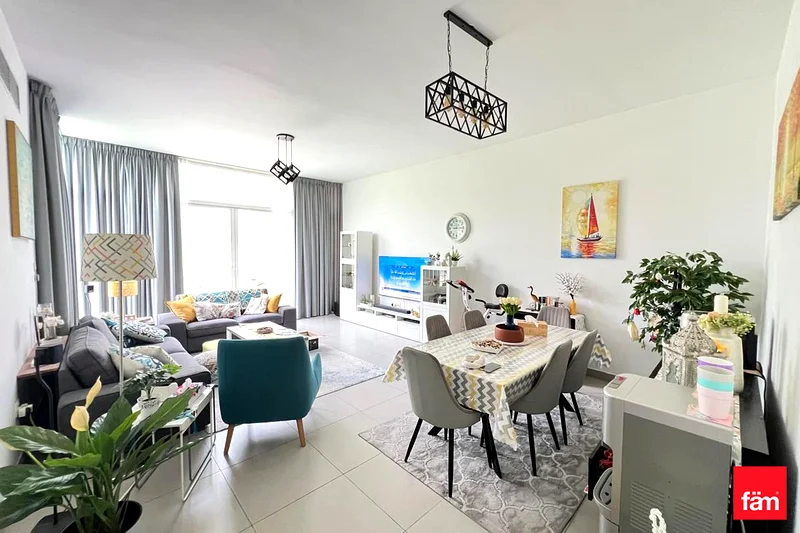 Single Row | Next to Community Pool | Large Plot63731086344961112