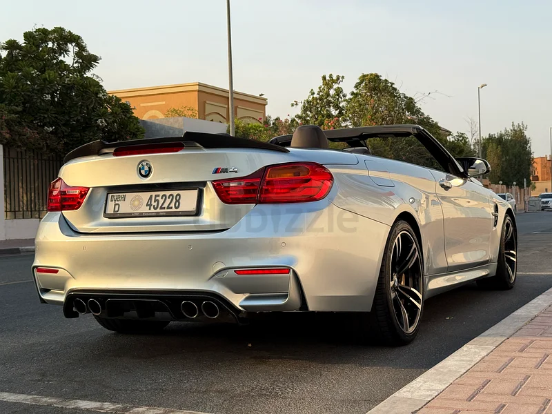 BMW M4 Convertible | 2016 | GCC Spec | Silverstone AGMC SERVICE63612092680195113