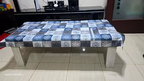 Stylish Modern Coffee Table for Your Living Room with top cover