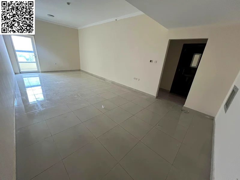 3 rooms, a hall, 3 bathrooms, a balcony, and a maid's room with super deluxe finishes, central air conditioning, and a vital location close to all ser63715301615875112