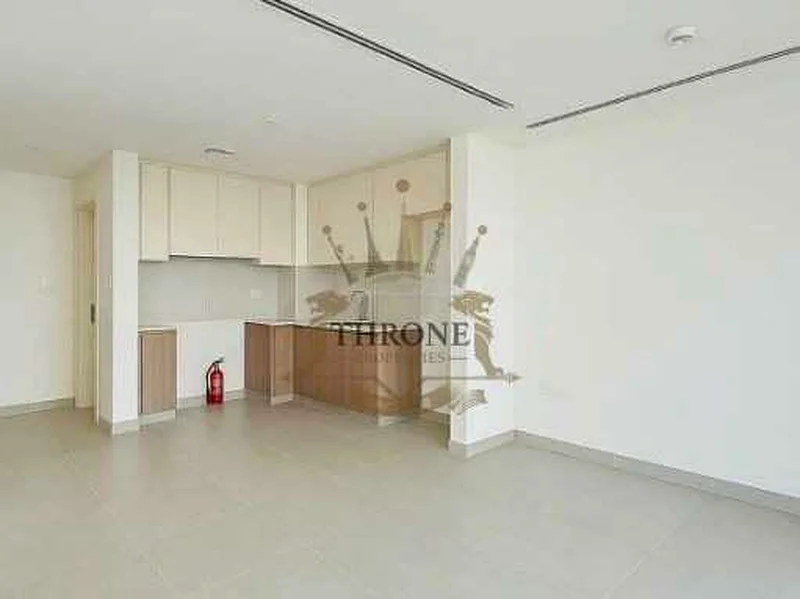 Ready to Move | Premium Location | + Maid63947787157763112