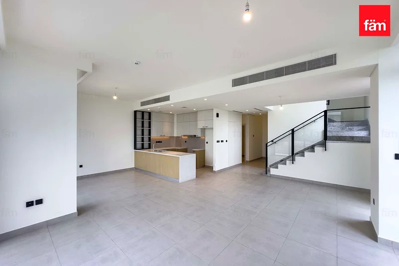 Ready to move in | Spacious | Unfurnished63804674077057111