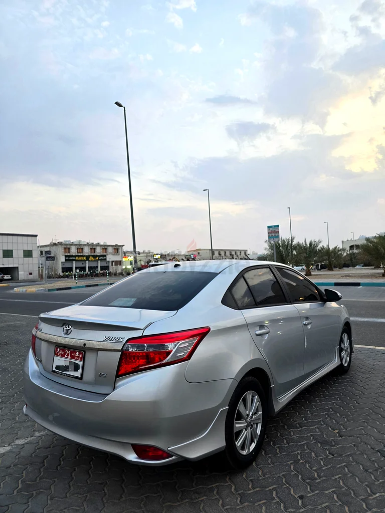 2015 Toyota Yaris Sport, Excellent condition63612448954371113