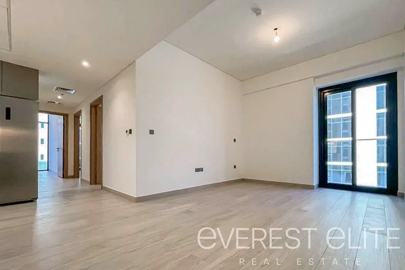Road View | Unfurnished | Spacious Layout63977067882627113