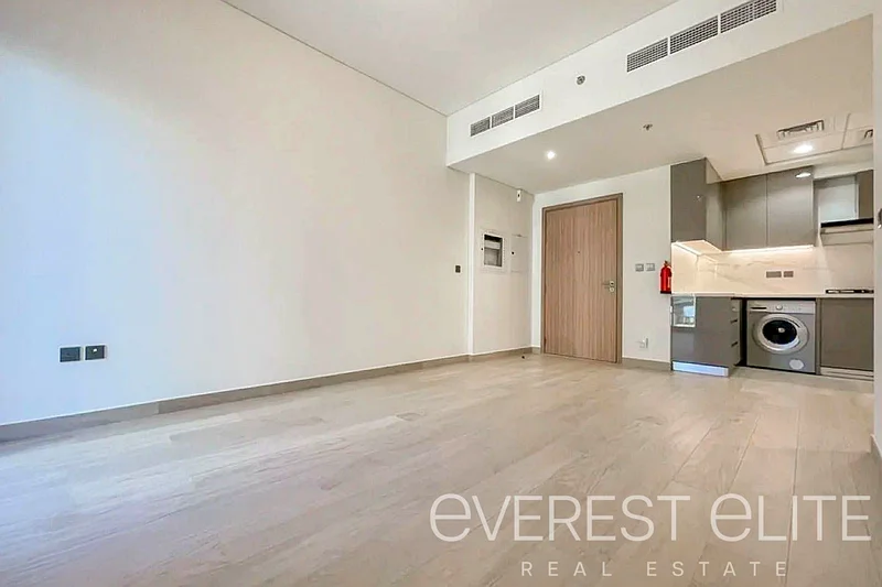 Road View | Unfurnished | Spacious Layout63977067882627110