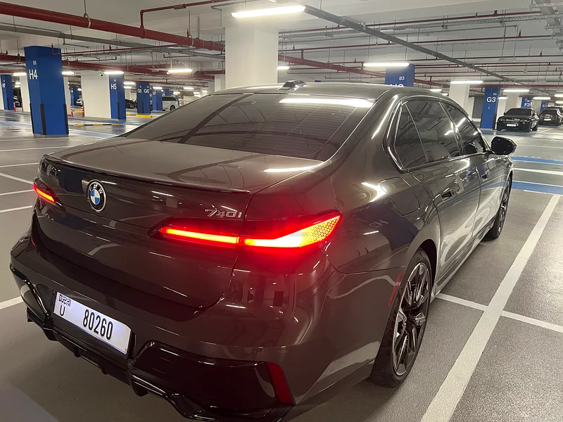 2023 BMW 740i – Fully Loaded, Like New63612445402497113