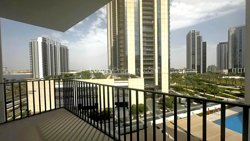 Overlooking Pool and Park | Brand New63760126848769110