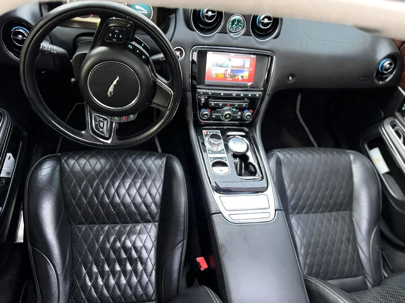 Jaguar XJL Full Option – 2016 Model63613735216771112