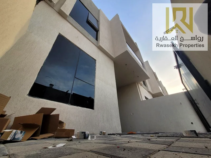 🏡 منزل تاون هاوس للبيع – آل هييلو 2 اكتشف حياة متميزة في هذا المنزل الأنيق الواقع في منطقة آل هييلو 2 المرغوبة، ضمن المخطط الرئيسي الراقي آل باساتين63908680275203113