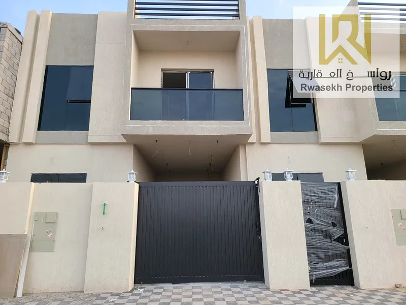 🏡 منزل تاون هاوس للبيع – آل هييلو 2 اكتشف حياة متميزة في هذا المنزل الأنيق الواقع في منطقة آل هييلو 2 المرغوبة، ضمن المخطط الرئيسي الراقي آل باساتين63908680275203111