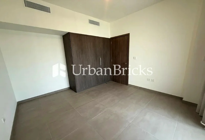 Back to Back | Unfurnished | Vacant63733234562561114