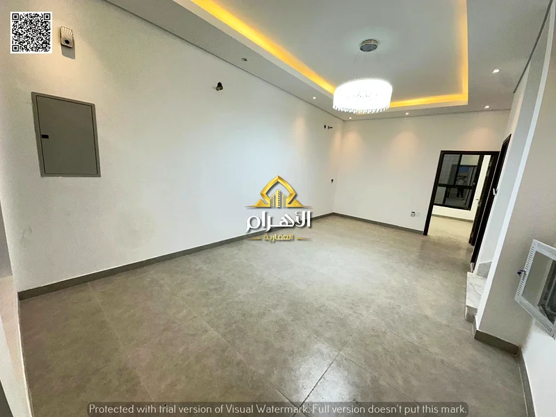 Directly from the owner, a two-story villa directly behind the mosque and close to services63902224438530113
