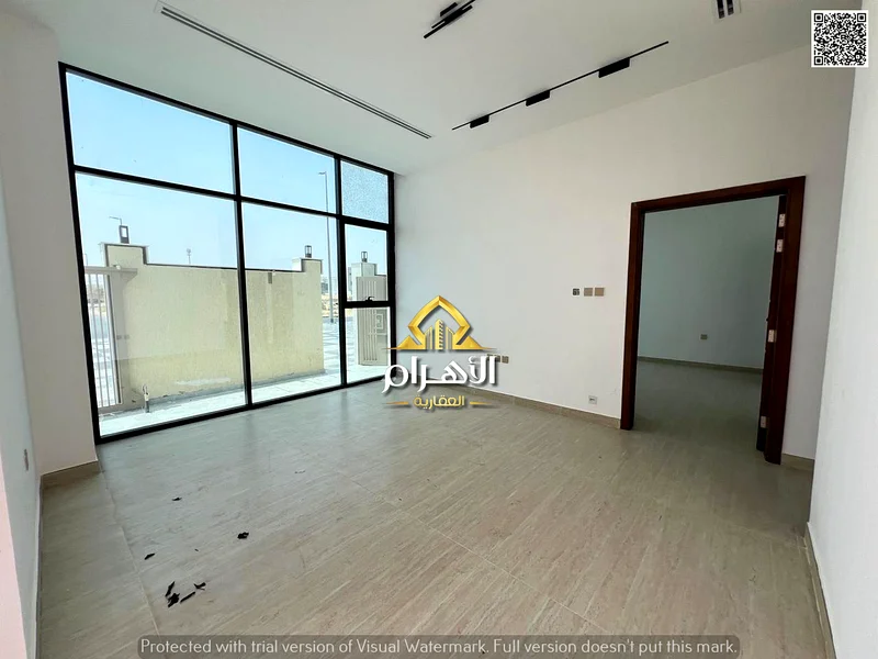 Spacious 5 bedroom villa for sale in Al Helio 1, Ajman - Prime location on the main road! Air conditioning included63914106322178112