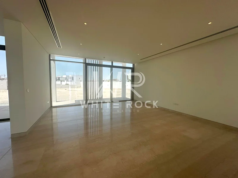 Ready to Call Home | Elegant 5BR | Corner Plot63839669960835114