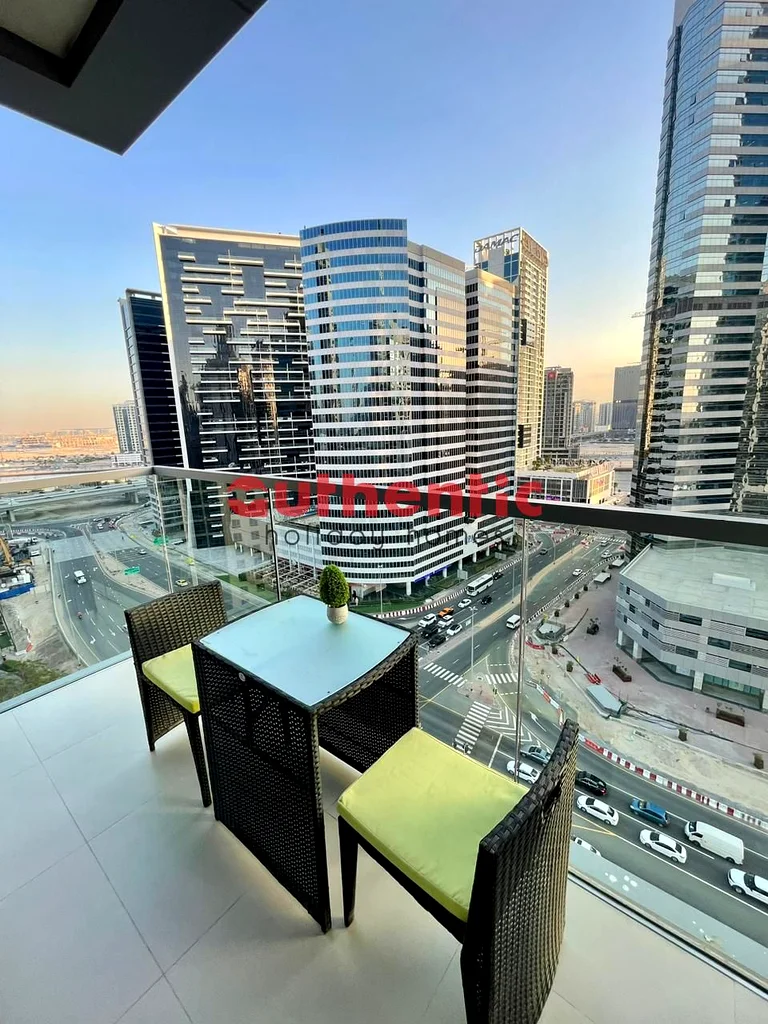 عرض خاص بإطلالة على برج خليفة63833296534401110