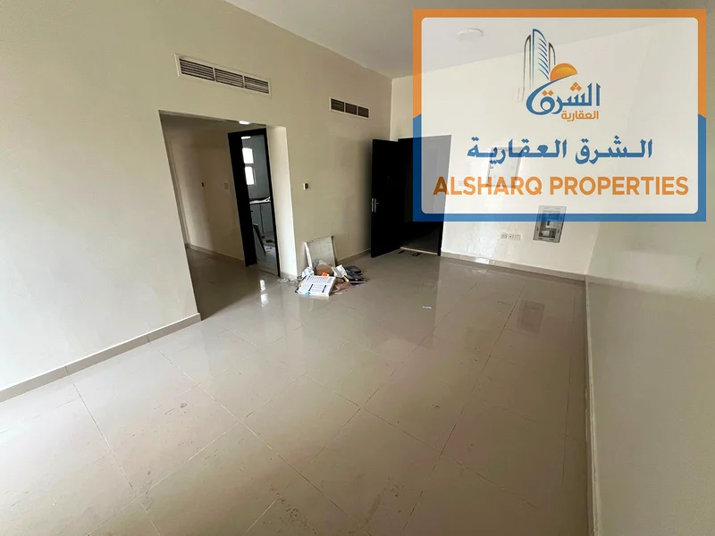 شقة من غرفتي نوم، كورنيش عجمان (الصف الثاني من البحر) - للإيجار السنوي بسعر خاص جدًا مع تسهيلات في الدفع63810633154050111