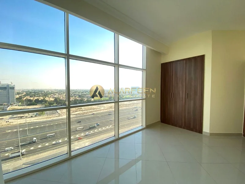 Road View | Prime Location | Spacious Unit63799342196099110