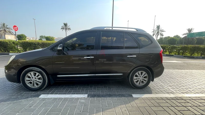 KIA Carens 7 seater car63613736870401113