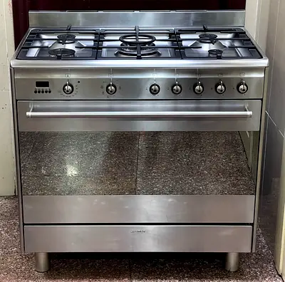 Smeg New Model Top Gas Oven Electric Cooker 90x60cm With Dual Fan made in Italy