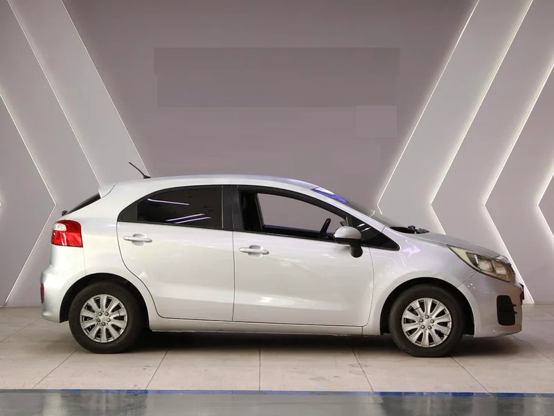 2017 - Kia Rio Hatchback Excellent Condition63612077467394114