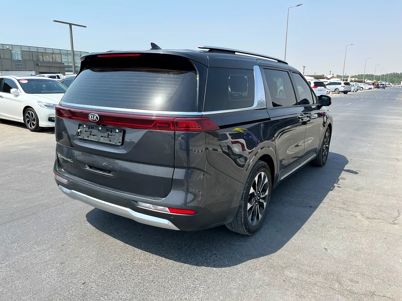 KIA CARNIVAL63612077408897113