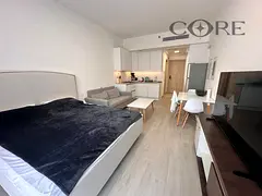 Bright &amp; Spacious Modern Studio Apartment | Prime Location | Furnished