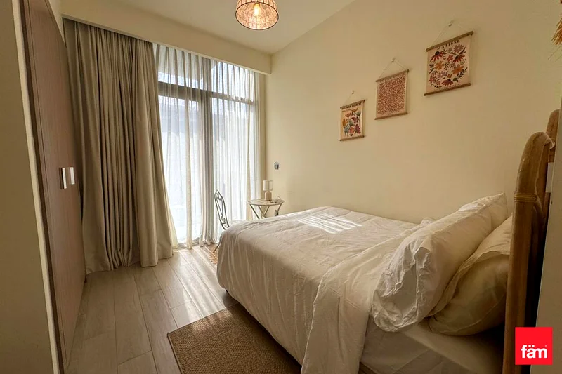 مكيف هواء مجاني | مفروش بالكامل | واسع63803933615233110